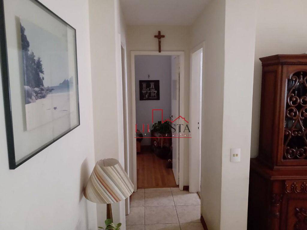 Apartamento à venda com 2 quartos, 70m² - Foto 10