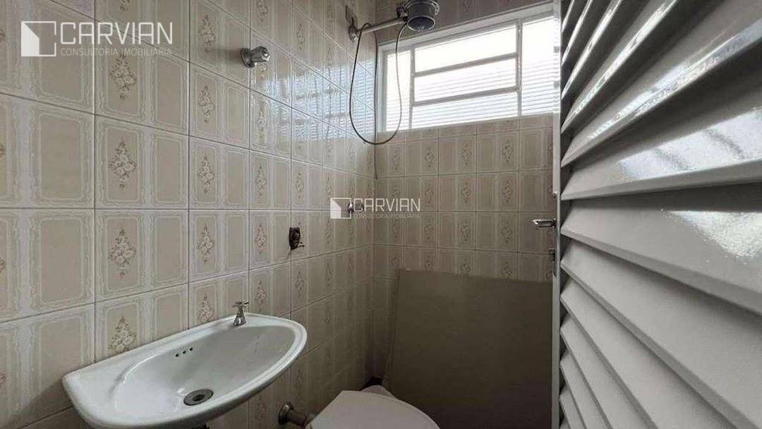 Casa à venda com 4 quartos, 185m² - Foto 14