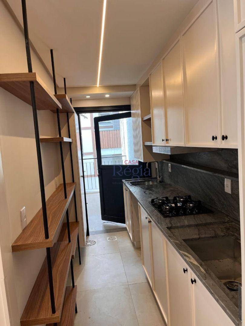 Apartamento à venda com 2 quartos, 107m² - Foto 6