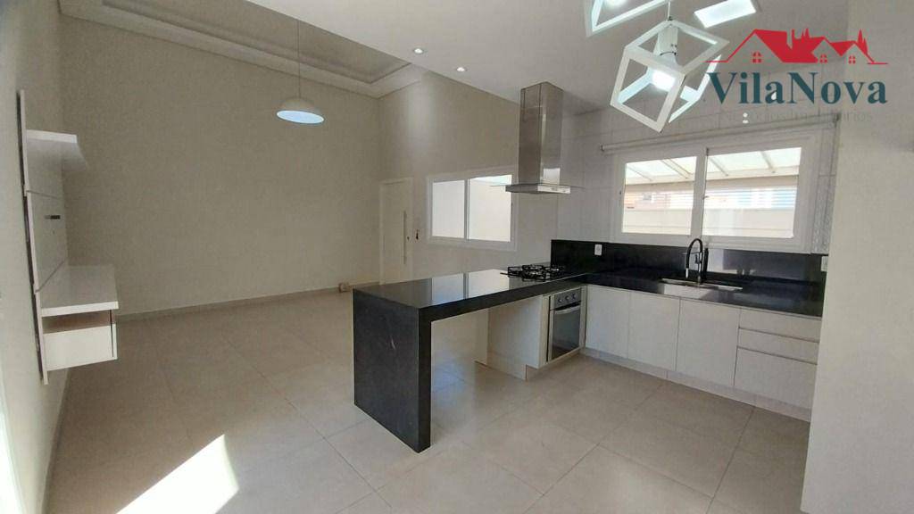 Casa à venda com 3 quartos, 129m² - Foto 3