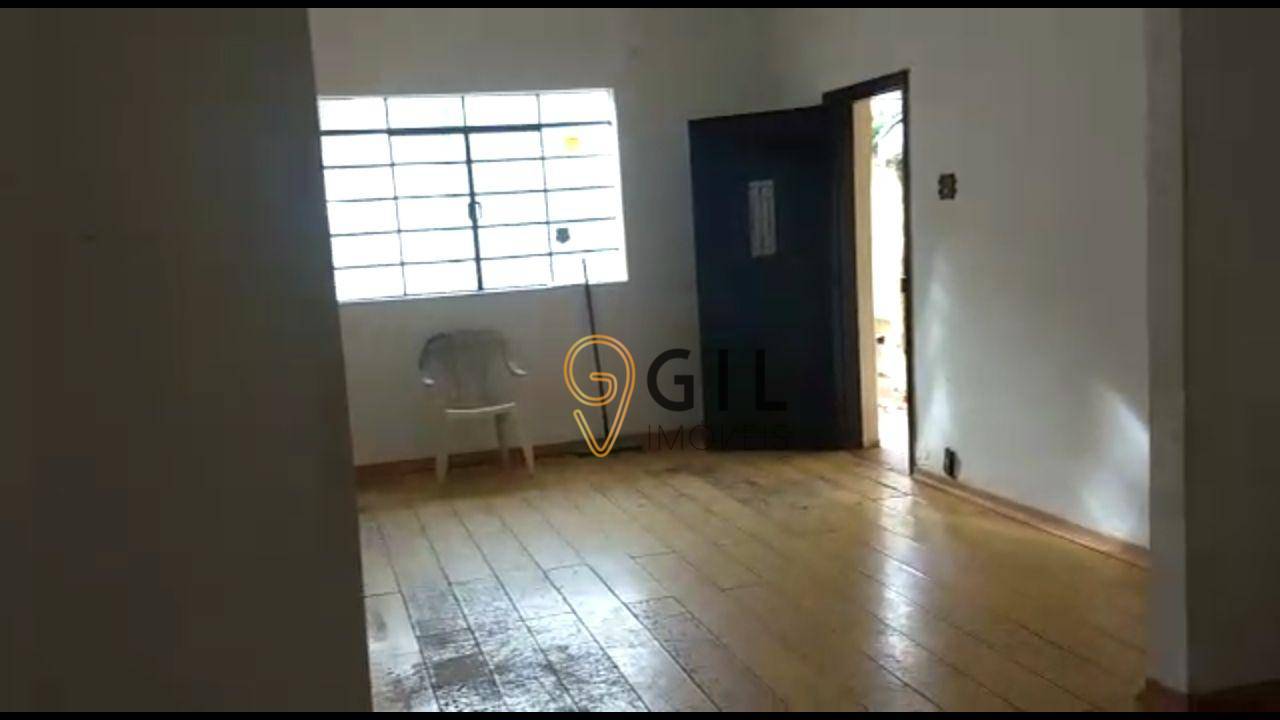 Casa à venda com 3 quartos, 180m² - Foto 14