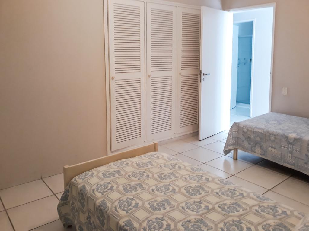 Apartamento à venda com 4 quartos, 220m² - Foto 15