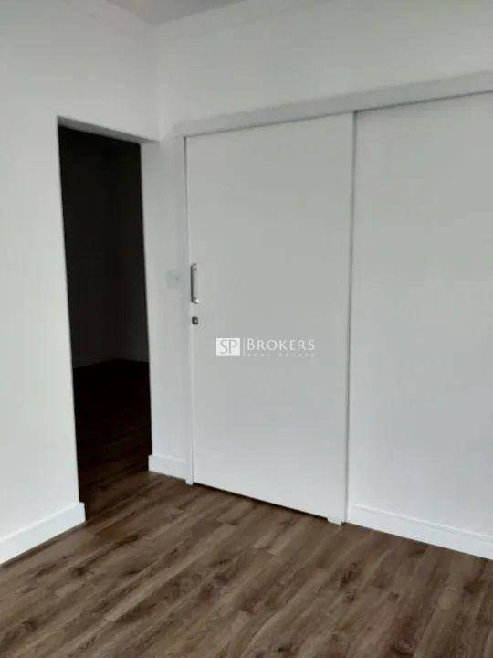 Casa à venda com 3 quartos, 213m² - Foto 15