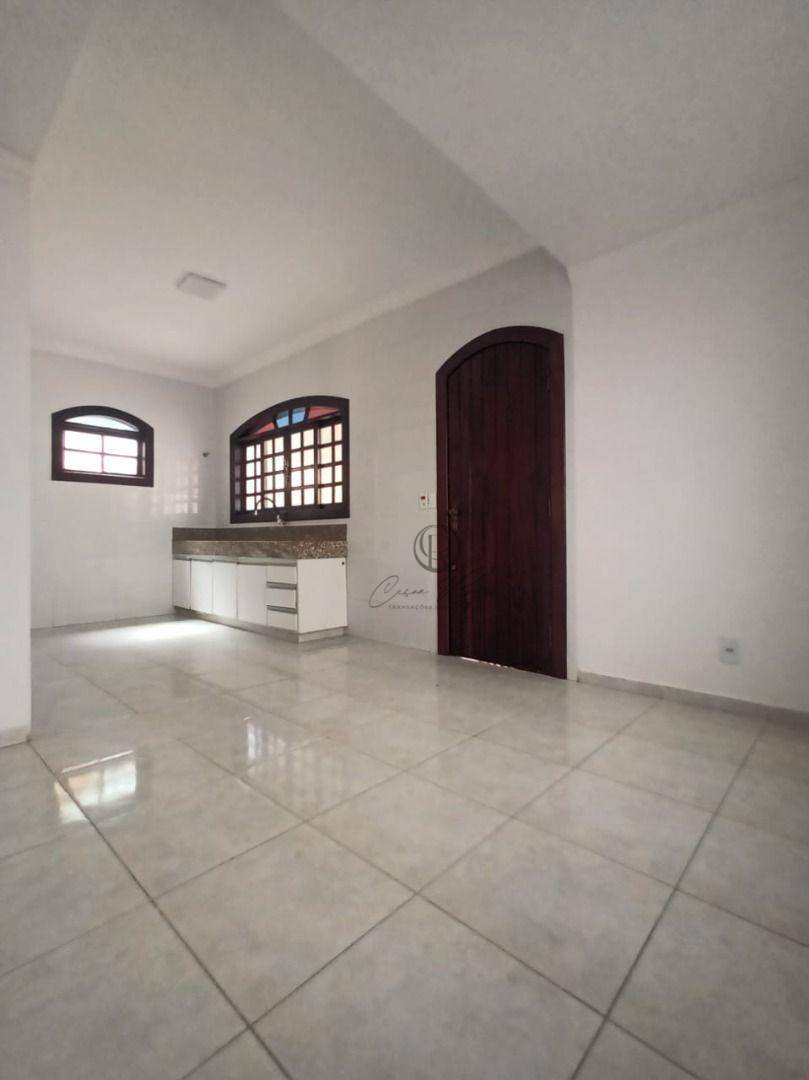 Casa de Condomínio à venda com 3 quartos, 144m² - Foto 5