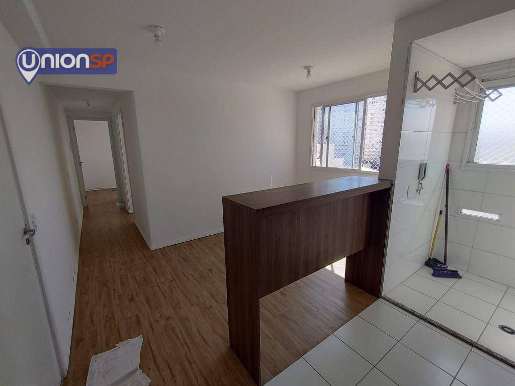 Apartamento à venda com 2 quartos, 40m² - Foto 2