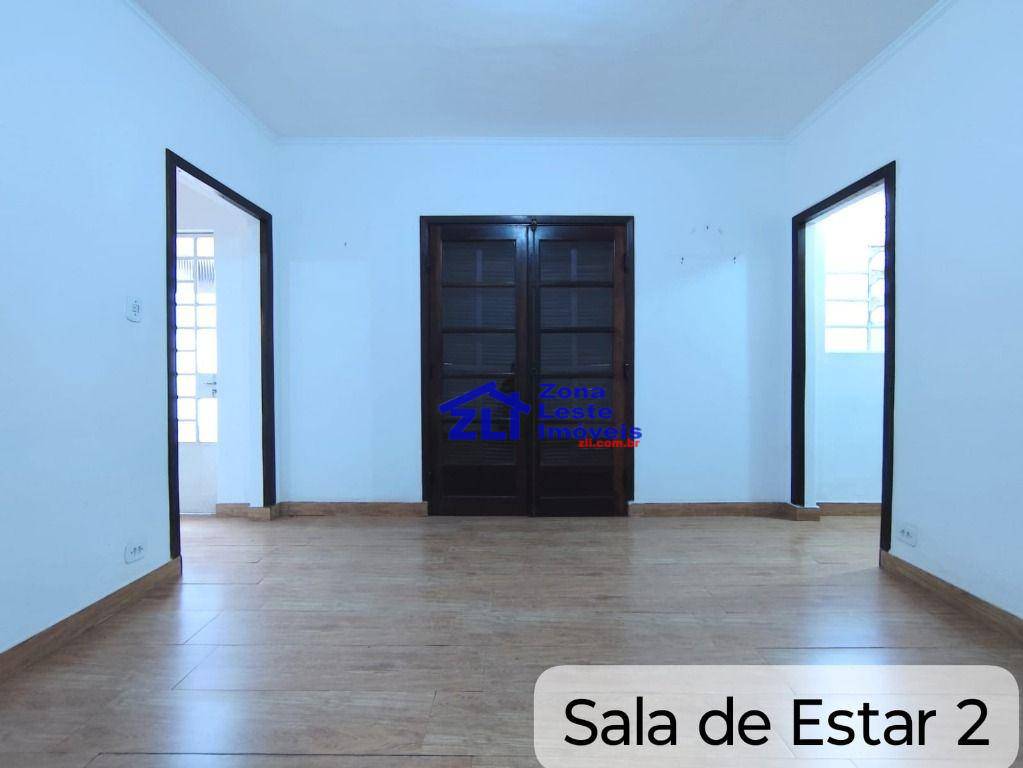 Casa à venda com 3 quartos, 239m² - Foto 14