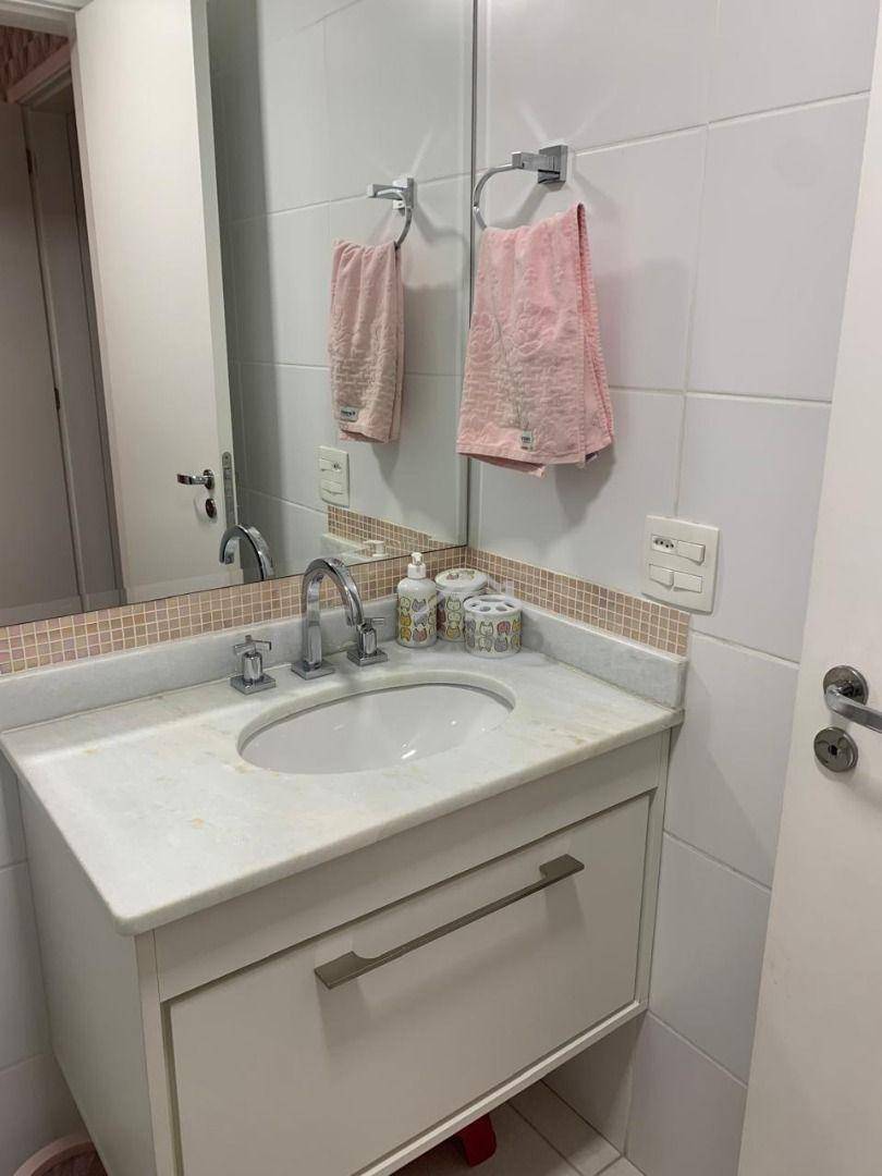 Apartamento à venda com 3 quartos, 107m² - Foto 18