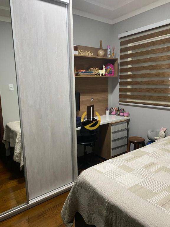 Casa à venda com 3 quartos, 380m² - Foto 22