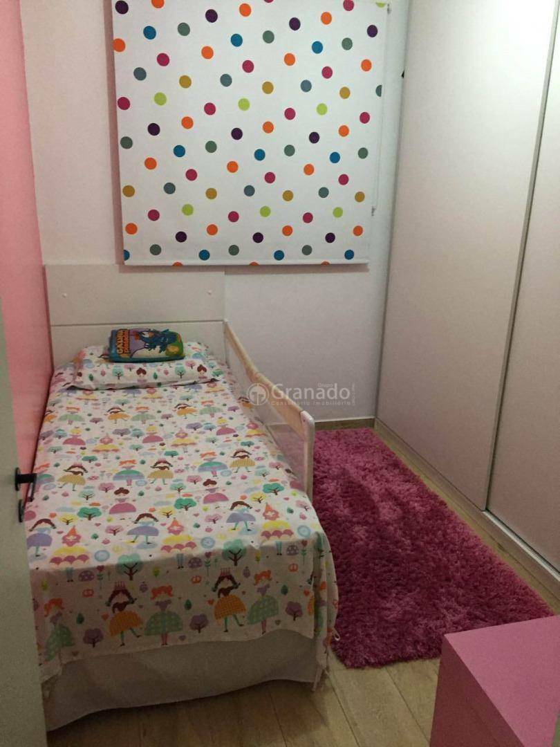 Apartamento à venda com 3 quartos, 70m² - Foto 18