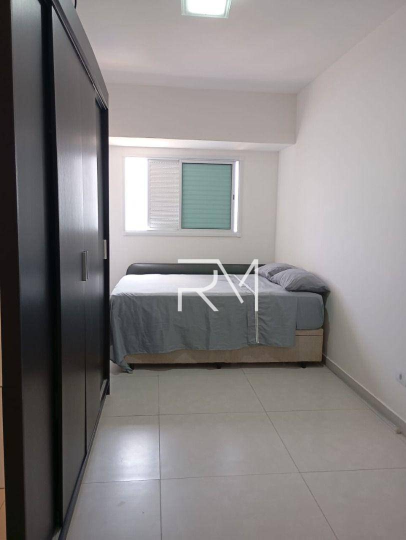 Apartamento à venda com 2 quartos, 72m² - Foto 18