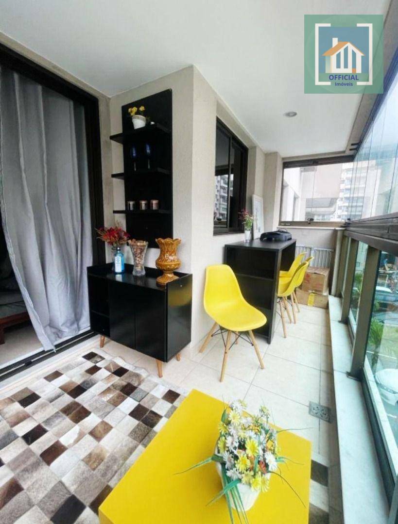 Apartamento à venda com 2 quartos, 66m² - Foto 10