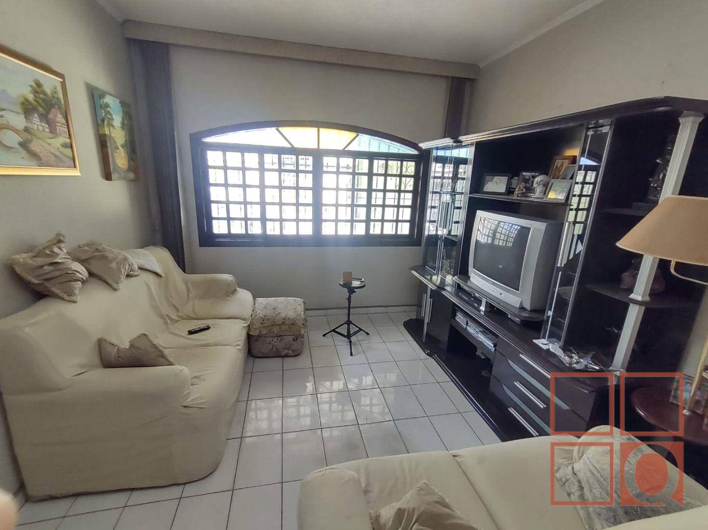 Sobrado à venda com 3 quartos, 108m² - Foto 1