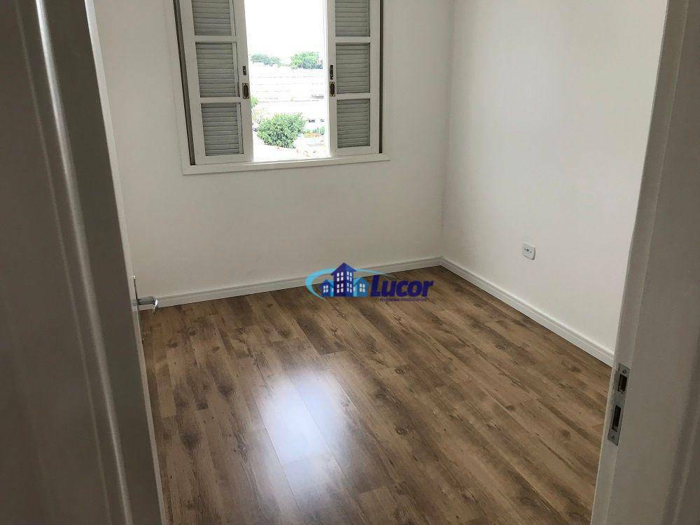 Sobrado à venda com 4 quartos, 180m² - Foto 11