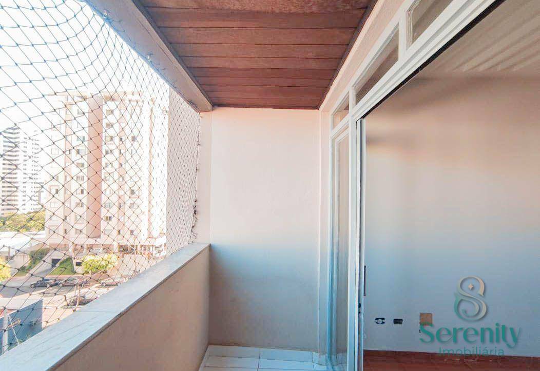 Apartamento à venda com 2 quartos, 65m² - Foto 5