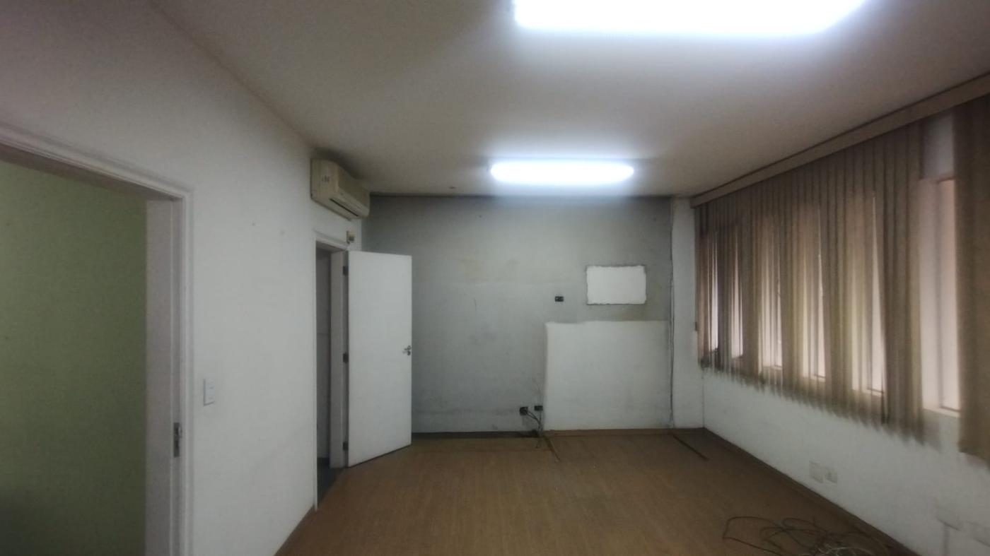 Prédio Inteiro para alugar, 692m² - Foto 30