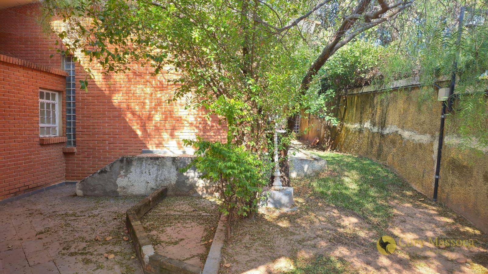 Casa à venda e aluguel com 3 quartos, 386m² - Foto 24