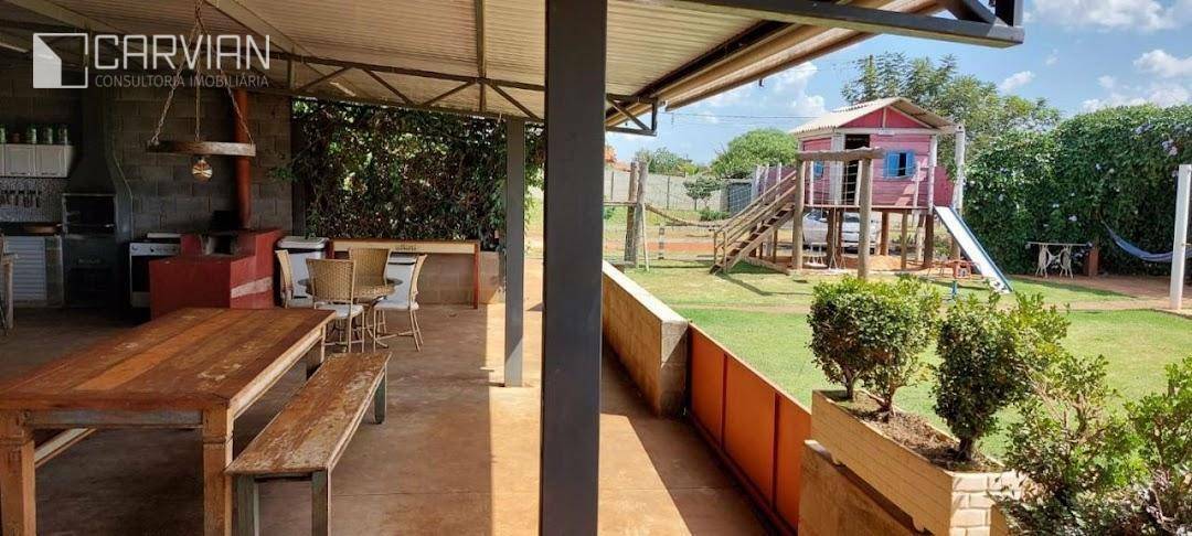 Chácara à venda com 4 quartos, 250m² - Foto 29