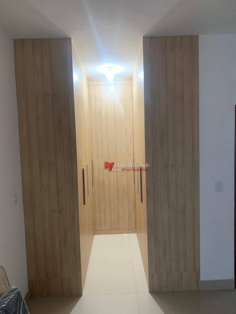 Casa à venda com 4 quartos, 400m² - Foto 30