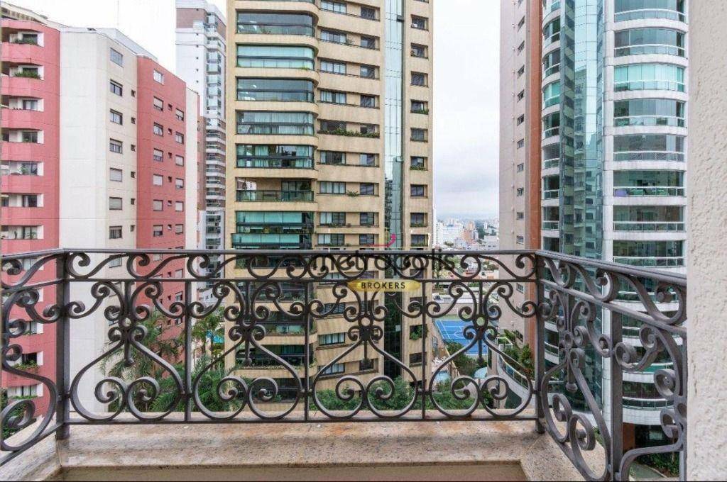 Apartamento à venda com 4 quartos, 336m² - Foto 5