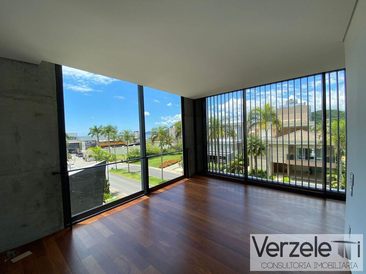 Casa de Condomínio à venda com 4 quartos, 680m² - Foto 47