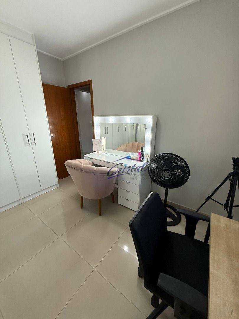 Apartamento à venda com 3 quartos, 135m² - Foto 29