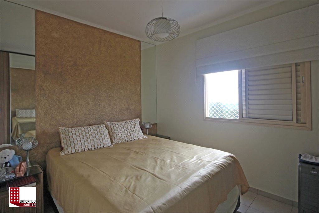 Apartamento à venda com 3 quartos, 93m² - Foto 9