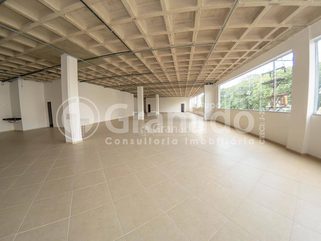 Prédio Inteiro para alugar, 1800m² - Foto 10