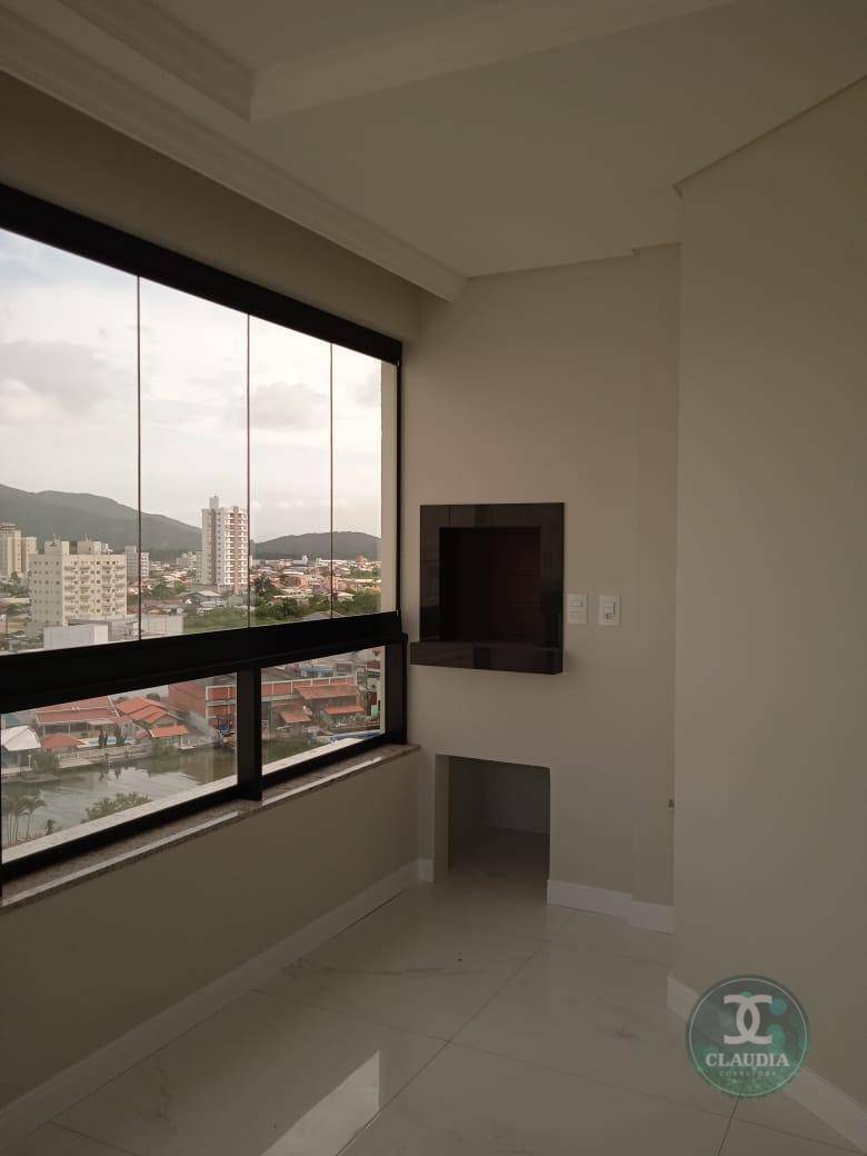 Apartamento à venda com 3 quartos, 178m² - Foto 10