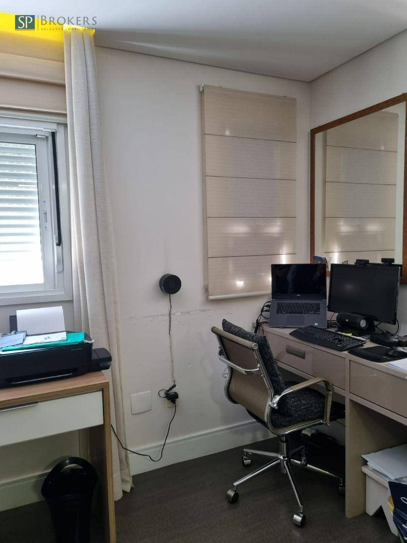 Apartamento à venda com 3 quartos, 238m² - Foto 29