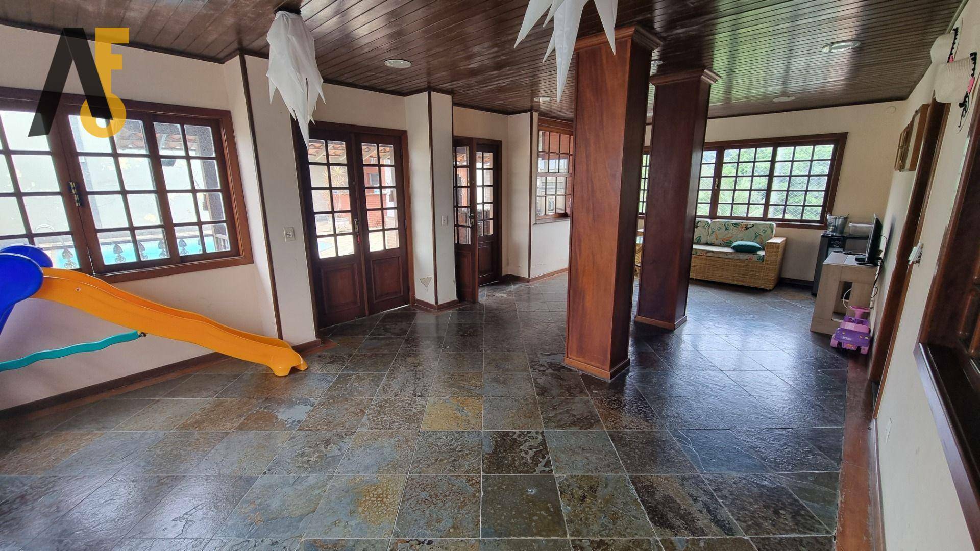 Casa de Condomínio à venda com 6 quartos, 391m² - Foto 55