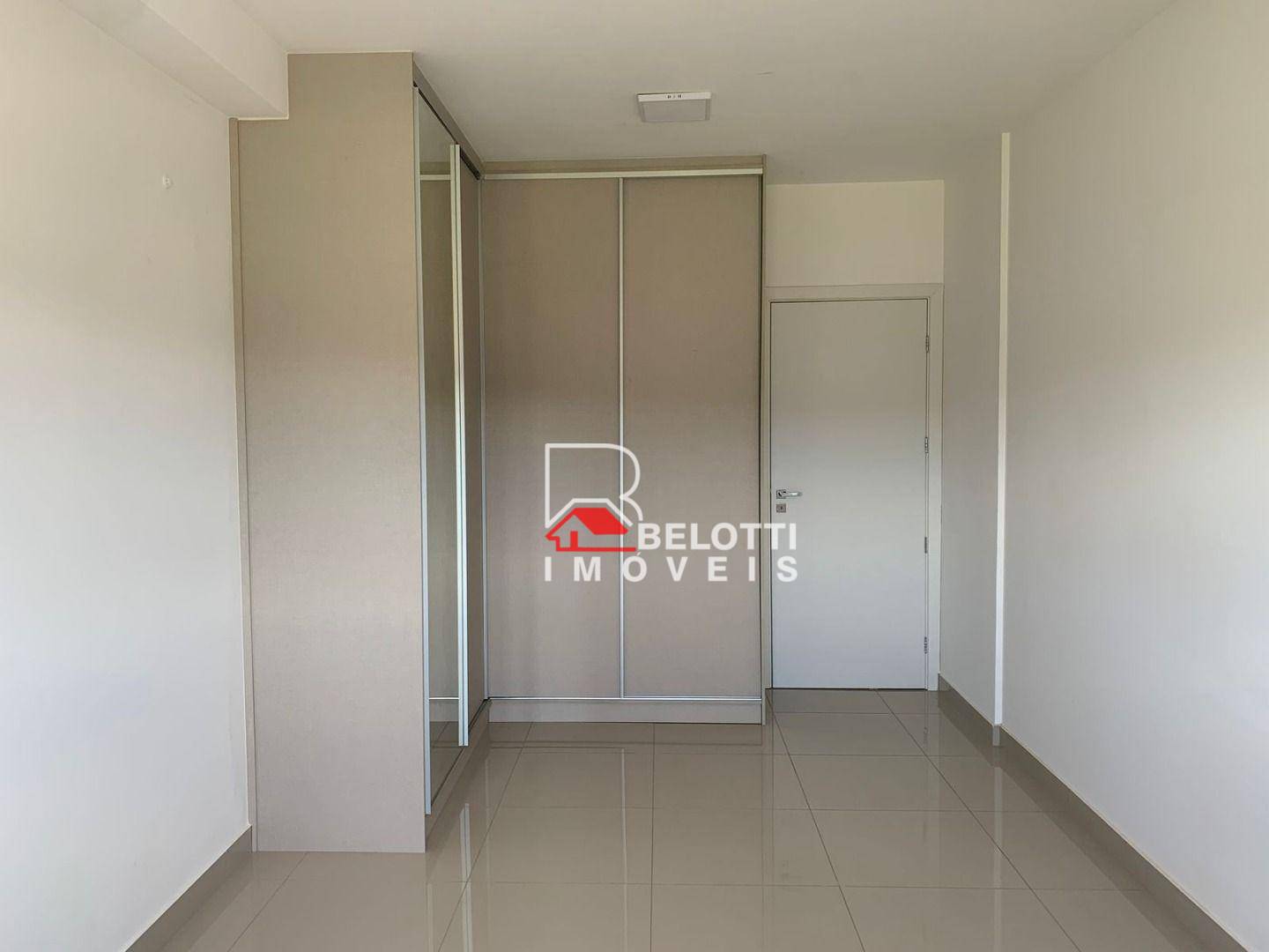 Apartamento para alugar com 3 quartos, 151m² - Foto 5