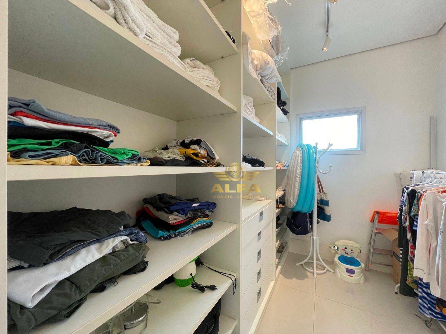 Casa de Condomínio à venda com 6 quartos, 650m² - Foto 35