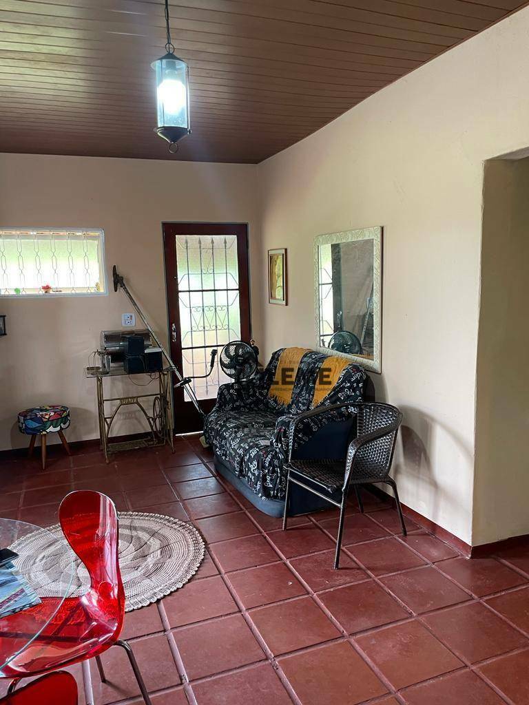 Chácara à venda com 2 quartos, 1500M2 - Foto 2