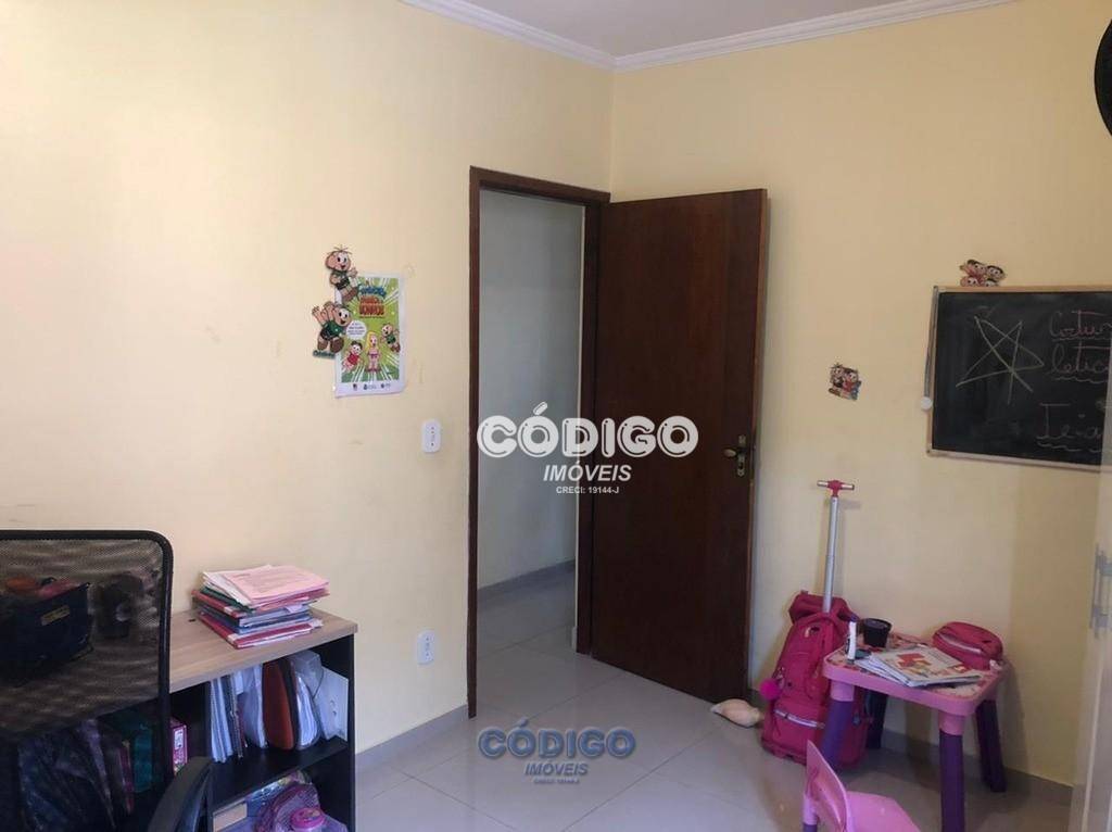 Sobrado à venda com 3 quartos, 125M2 - Foto 29