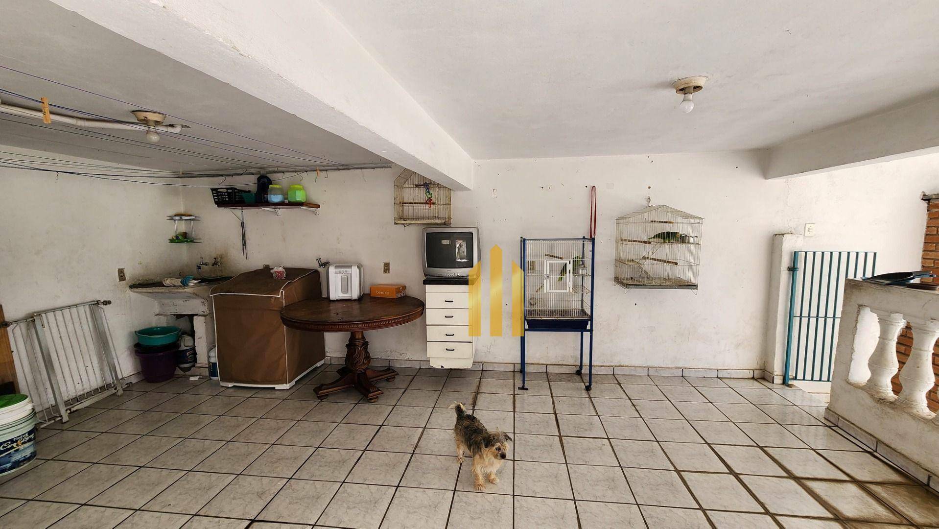 Sobrado à venda e aluguel com 3 quartos, 180m² - Foto 21