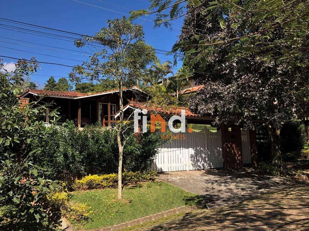 Casa de Condomínio à venda com 3 quartos, 237m² - Foto 2