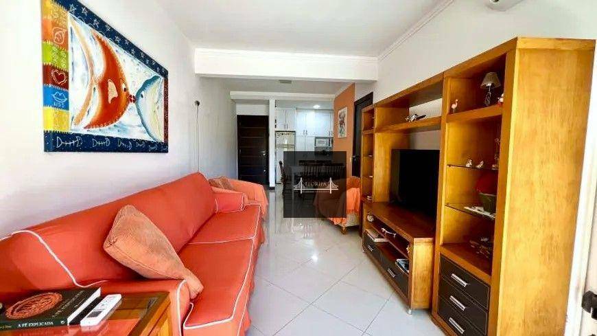 Apartamento à venda com 2 quartos, 96m² - Foto 5