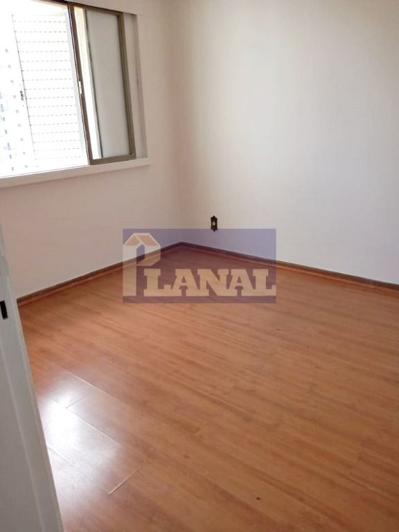 Apartamento à venda com 2 quartos, 78m² - Foto 9