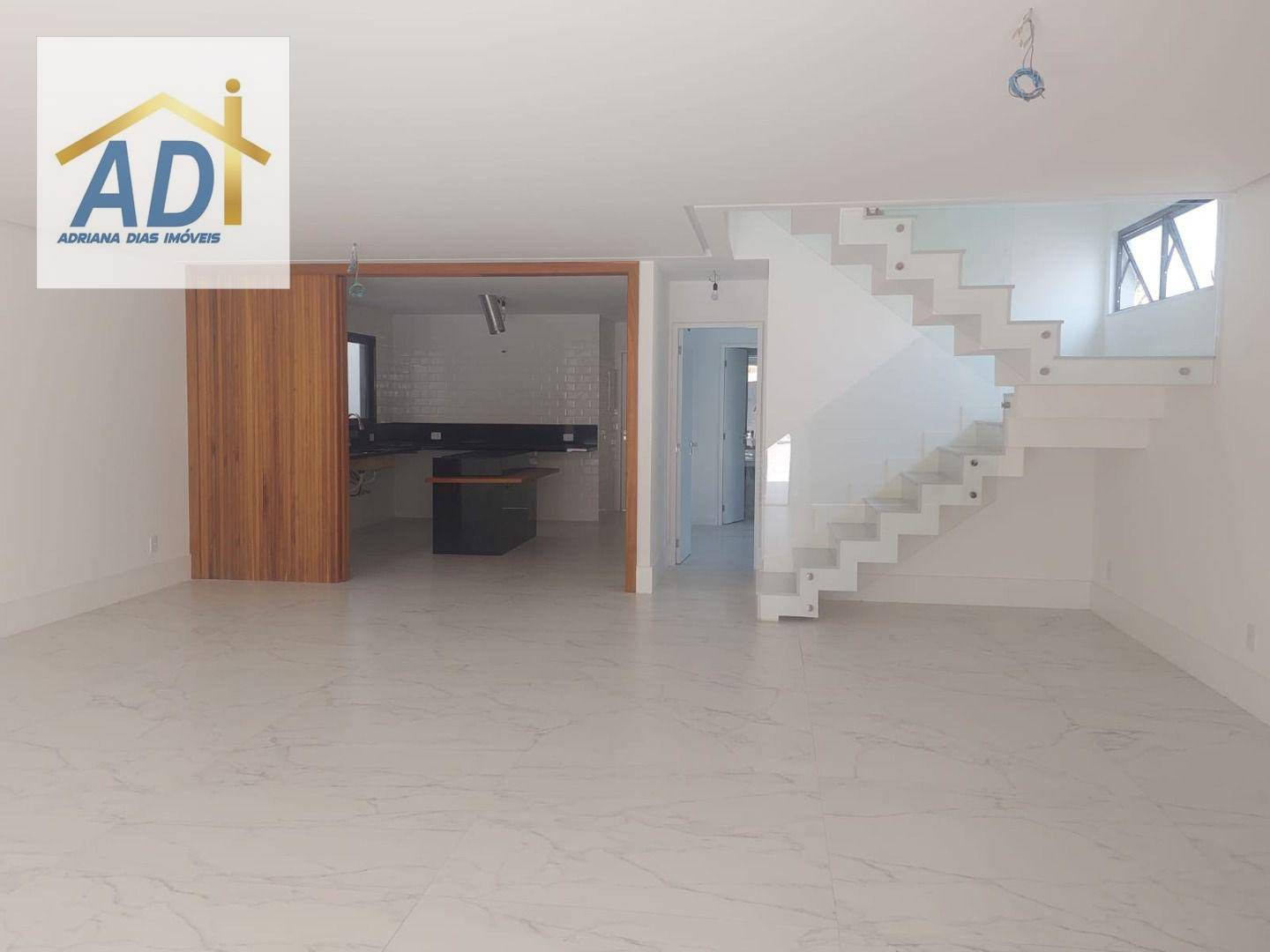 Casa de Condomínio à venda com 3 quartos, 350m² - Foto 4