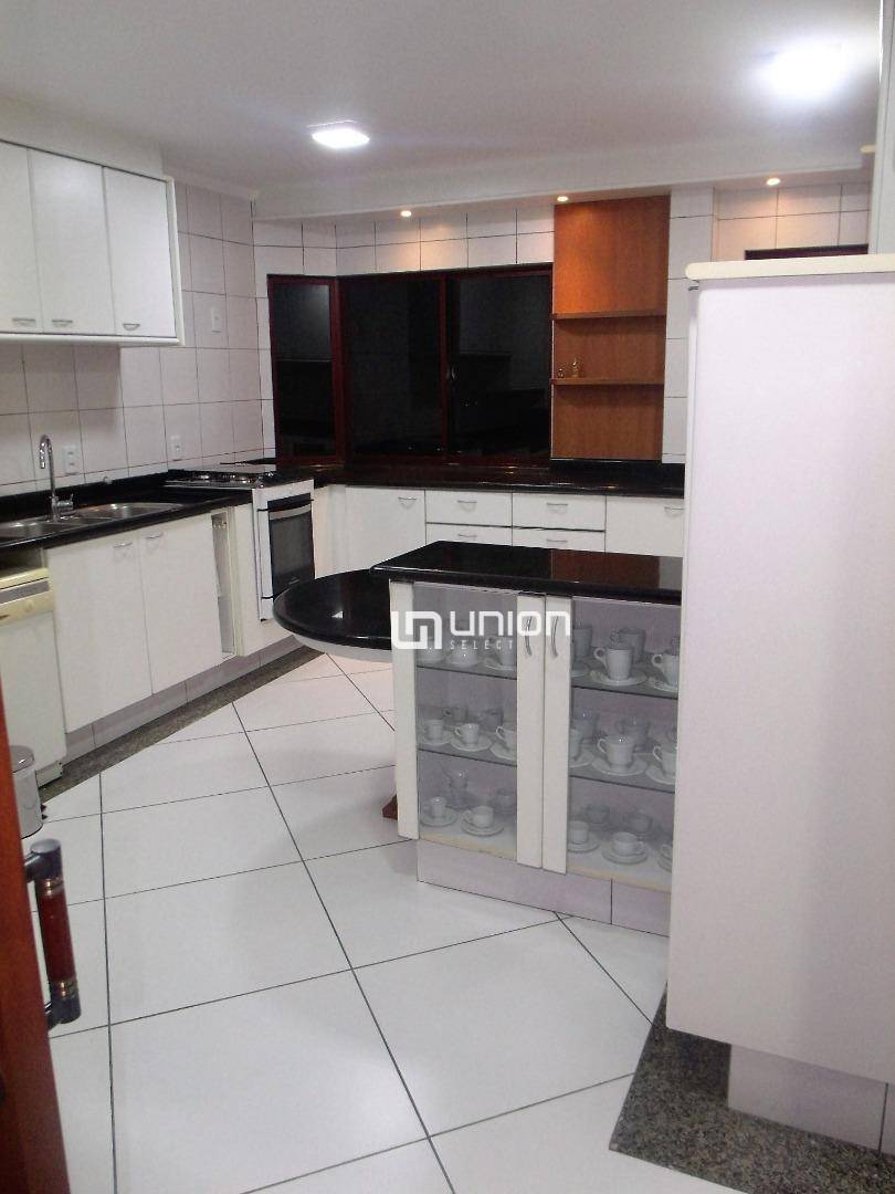 Apartamento à venda com 5 quartos, 338m² - Foto 9