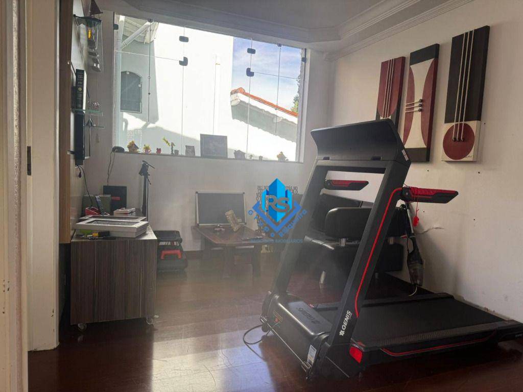 Sobrado à venda com 4 quartos, 350m² - Foto 27