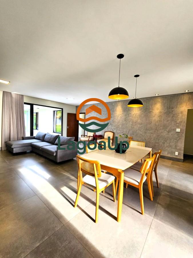 Casa à venda com 4 quartos, 1600m² - Foto 4