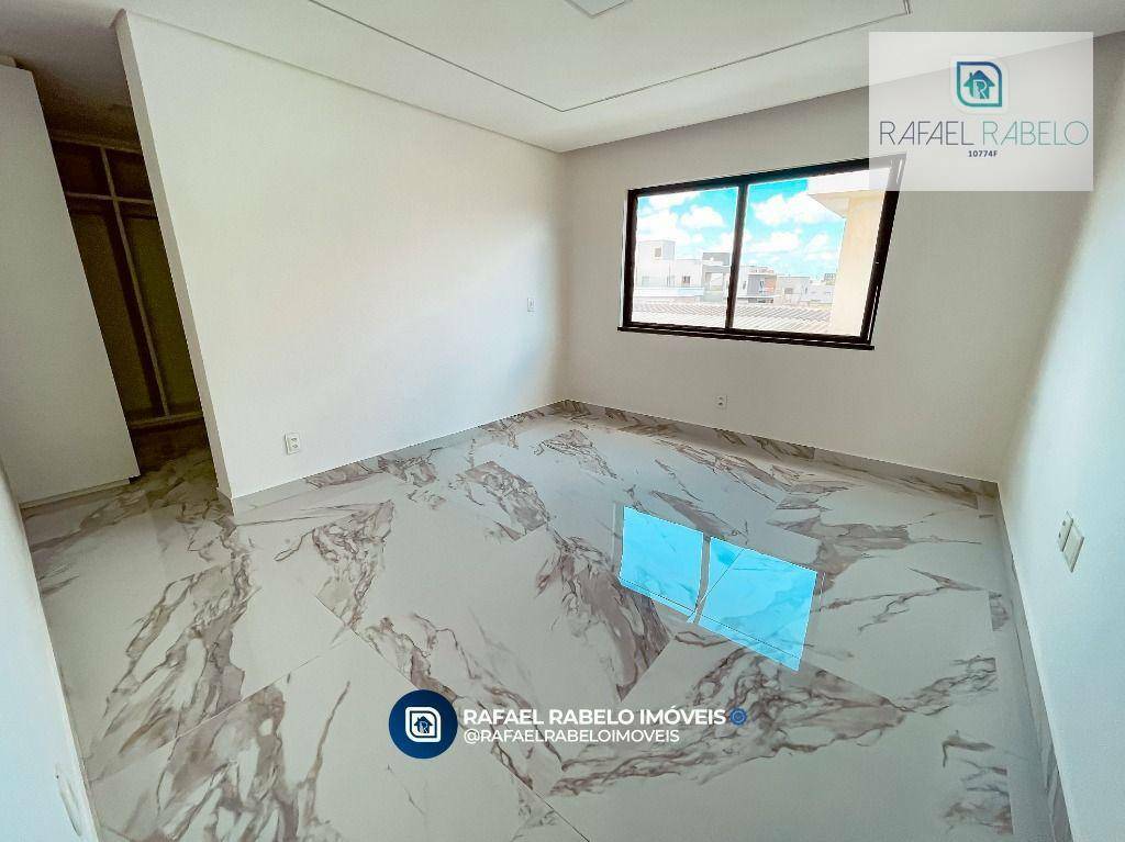 Casa de Condomínio à venda com 4 quartos, 240m² - Foto 12