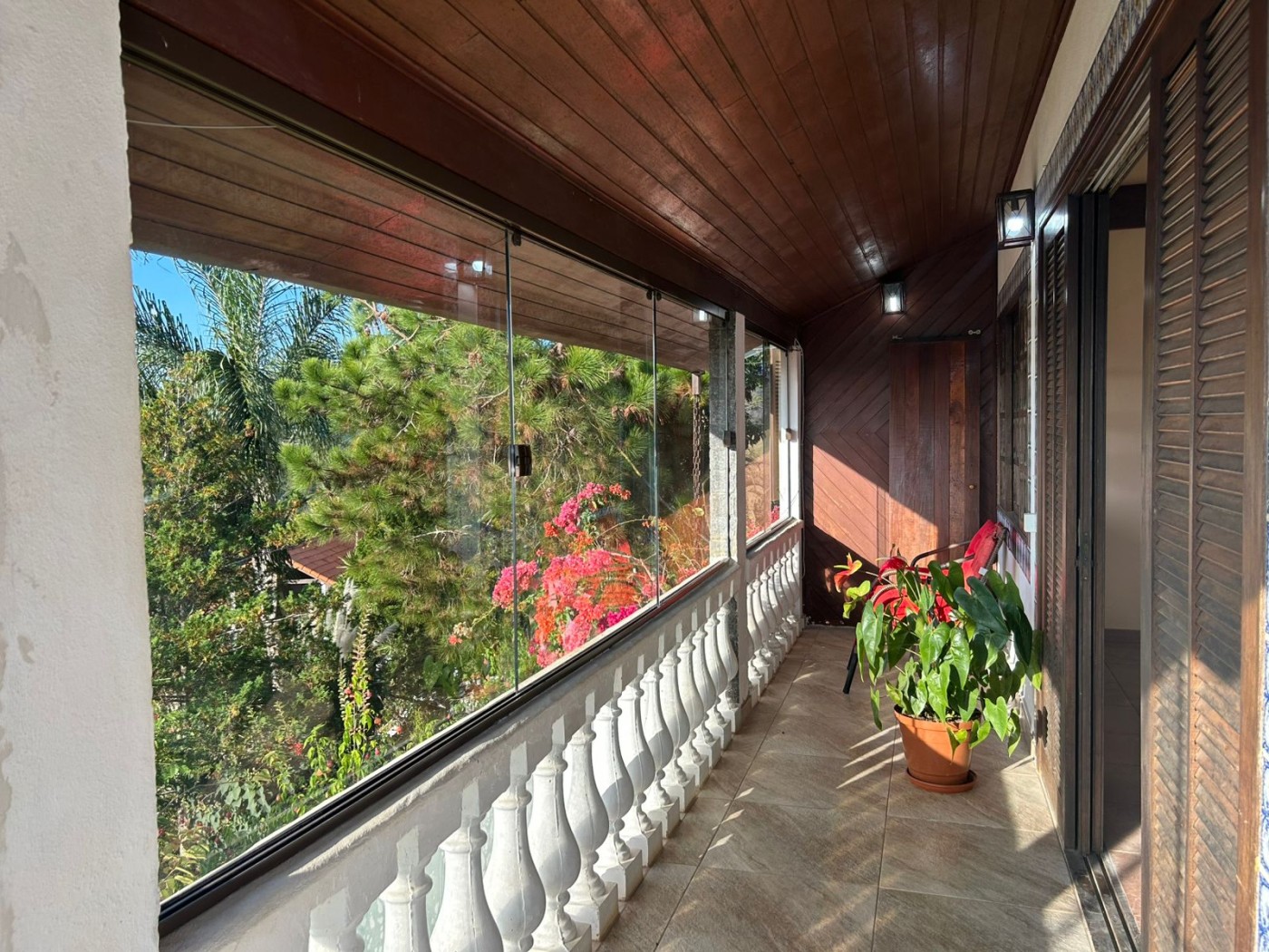 Casa de Condomínio à venda com 4 quartos, 250m² - Foto 32