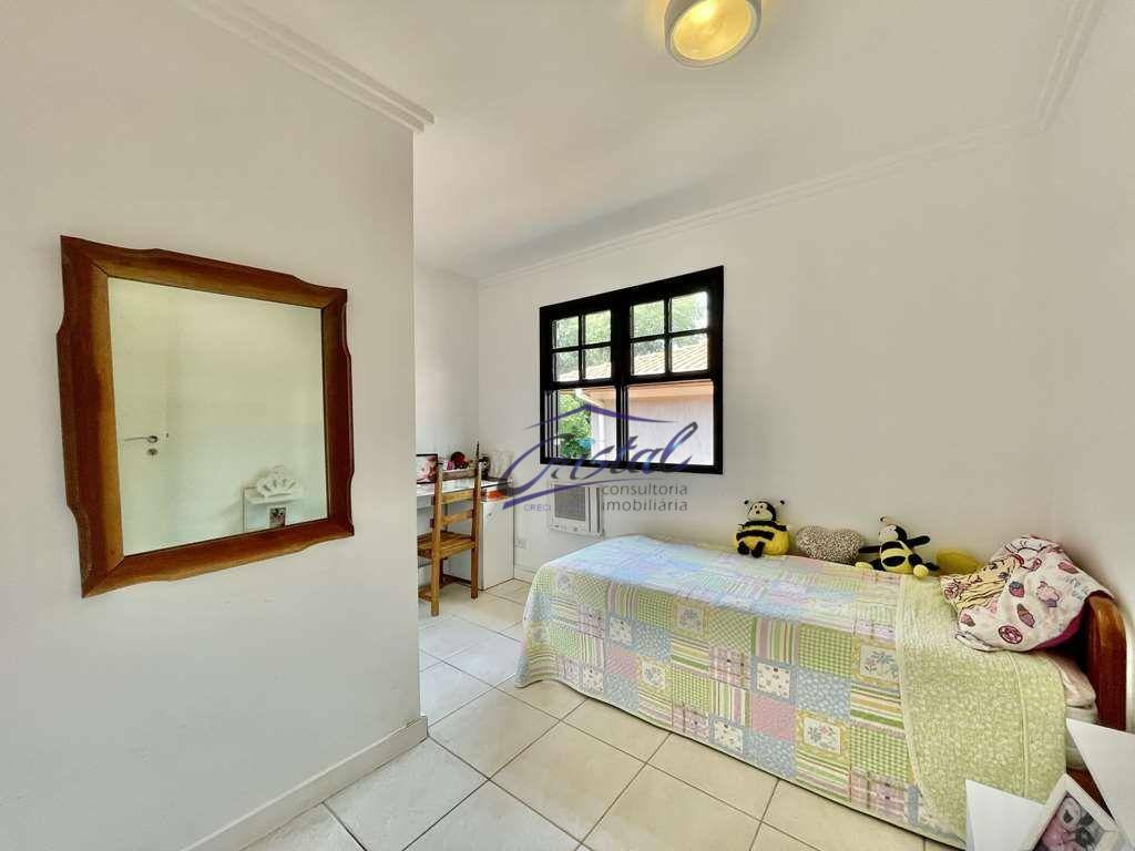 Casa à venda com 4 quartos, 250m² - Foto 39