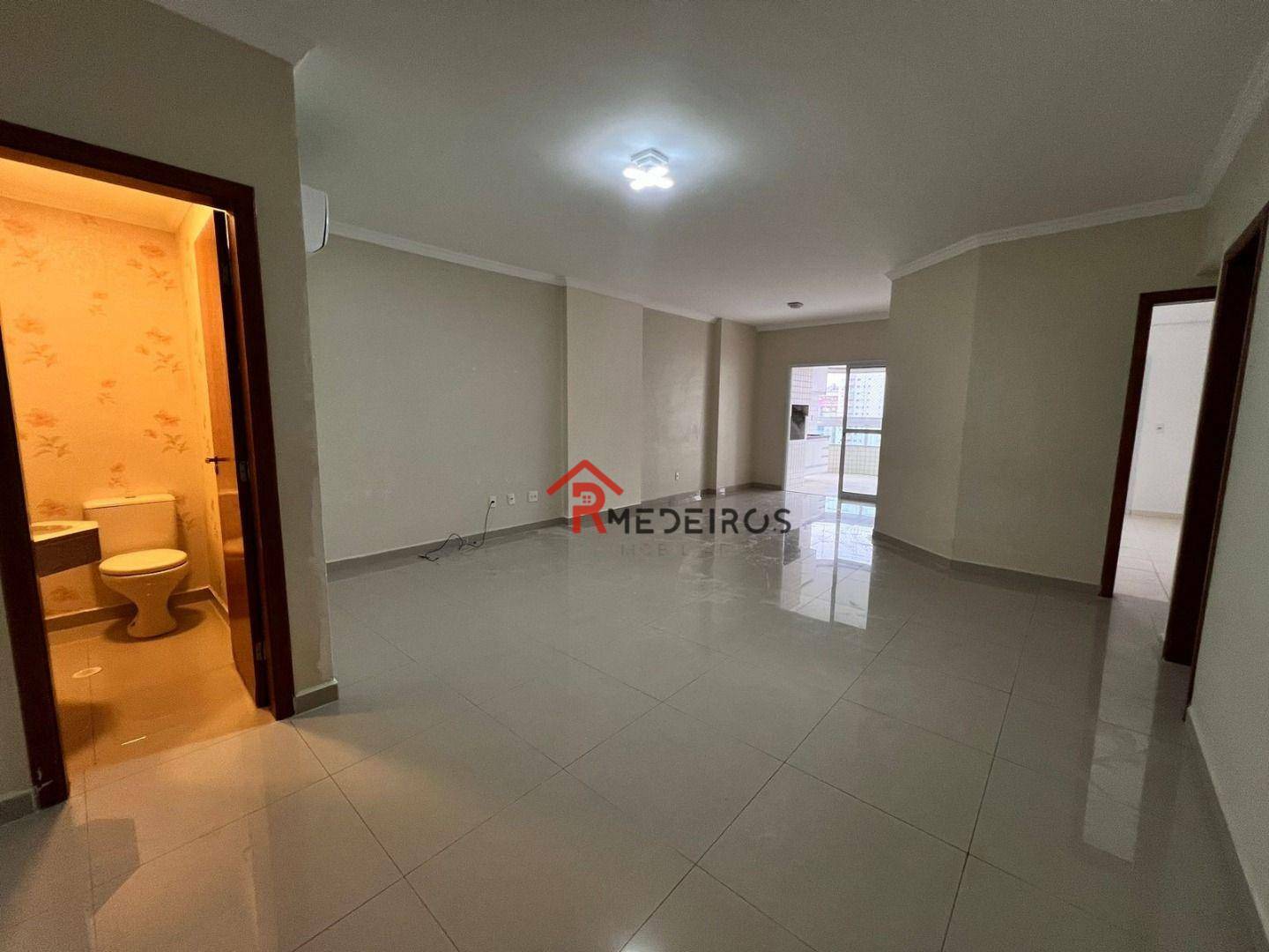 Apartamento para alugar com 4 quartos, 154m² - Foto 5