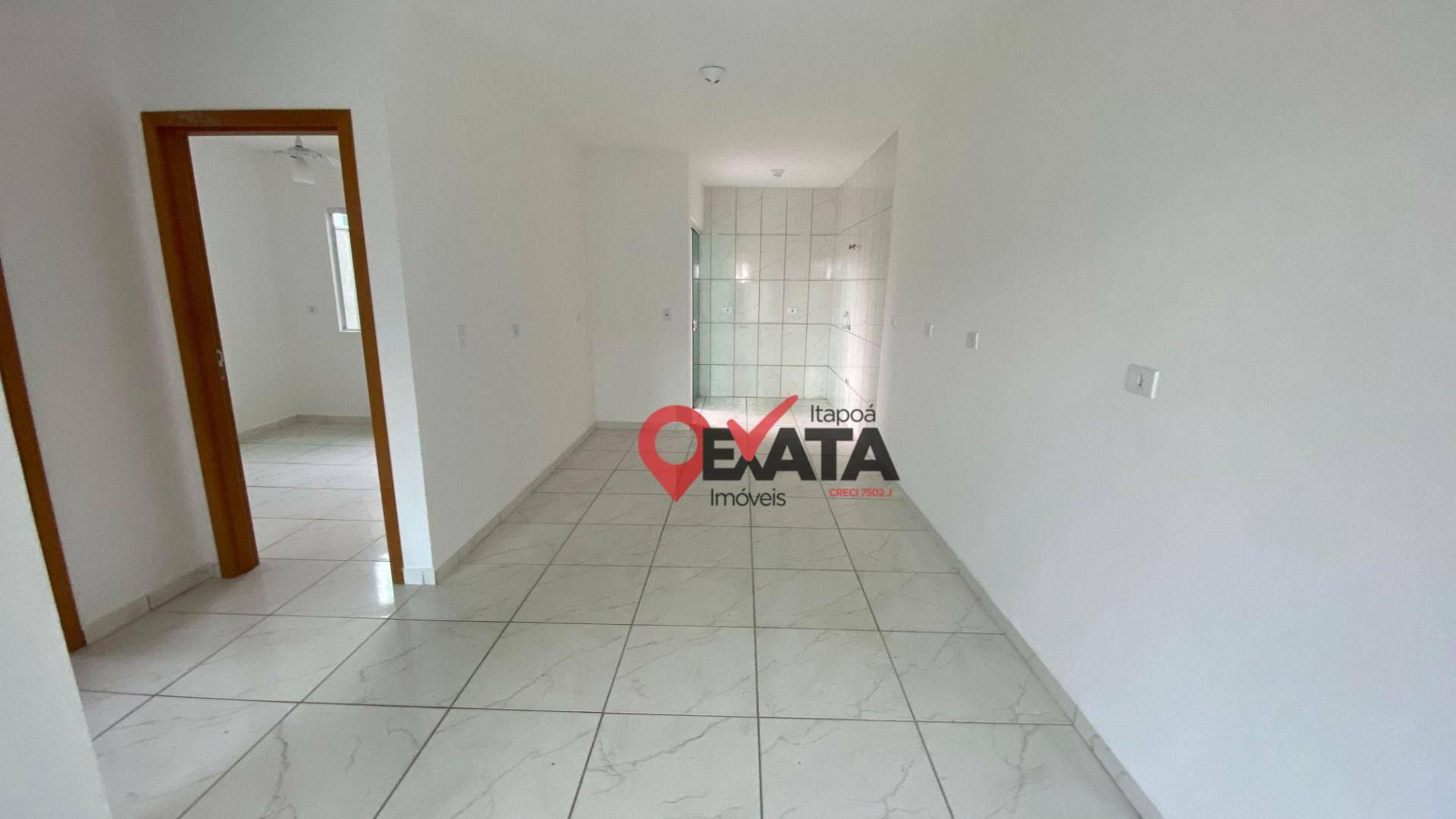 Casa à venda com 2 quartos, 54m² - Foto 18