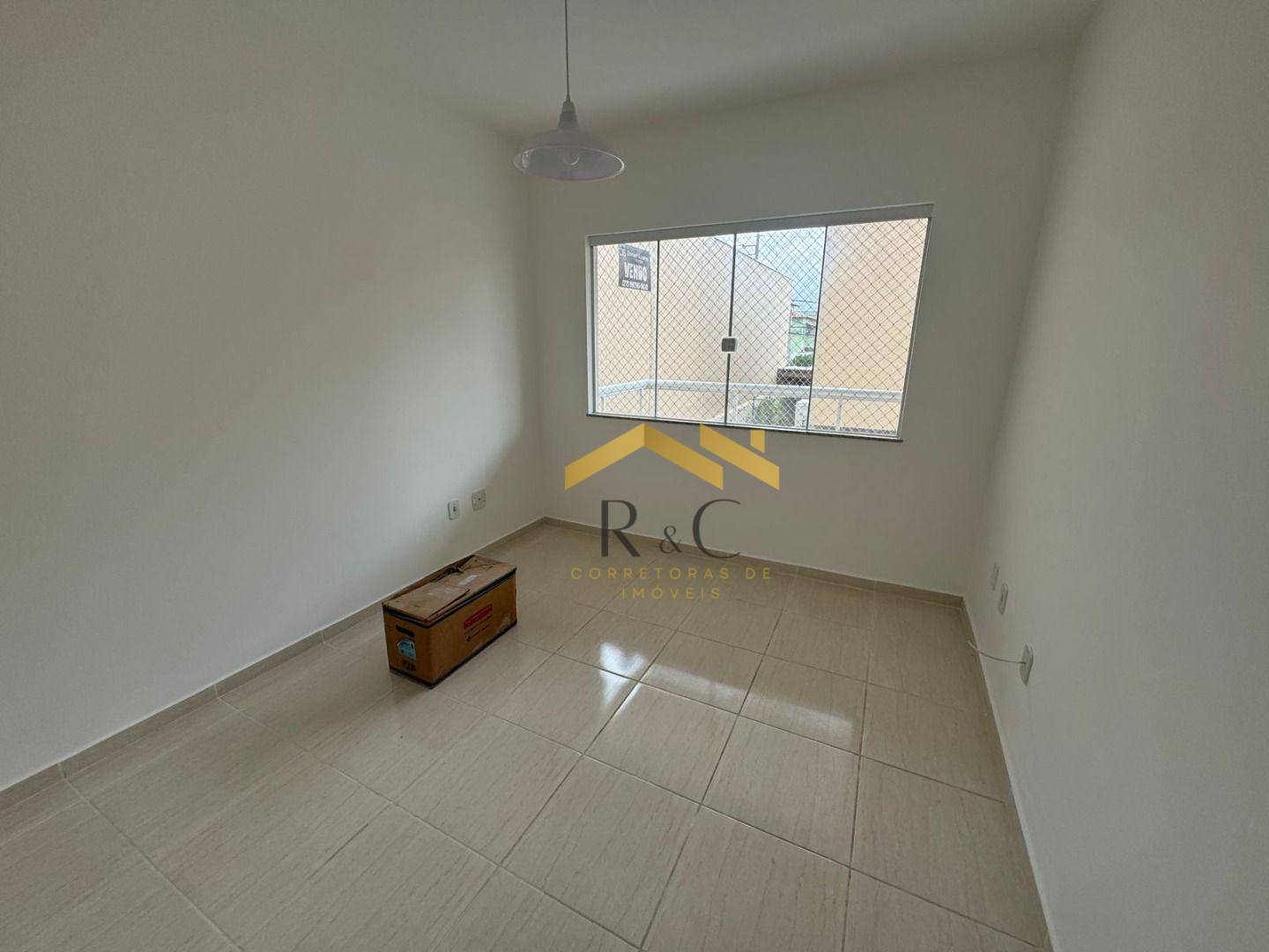 Apartamento à venda com 2 quartos, 65m² - Foto 8