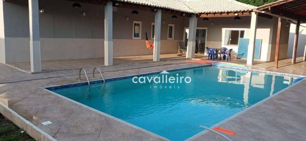 Casa à venda com 3 quartos, 250m² - Foto 2