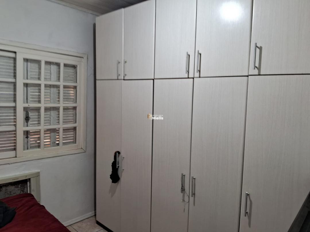 Casa à venda com 4 quartos, 121m² - Foto 12